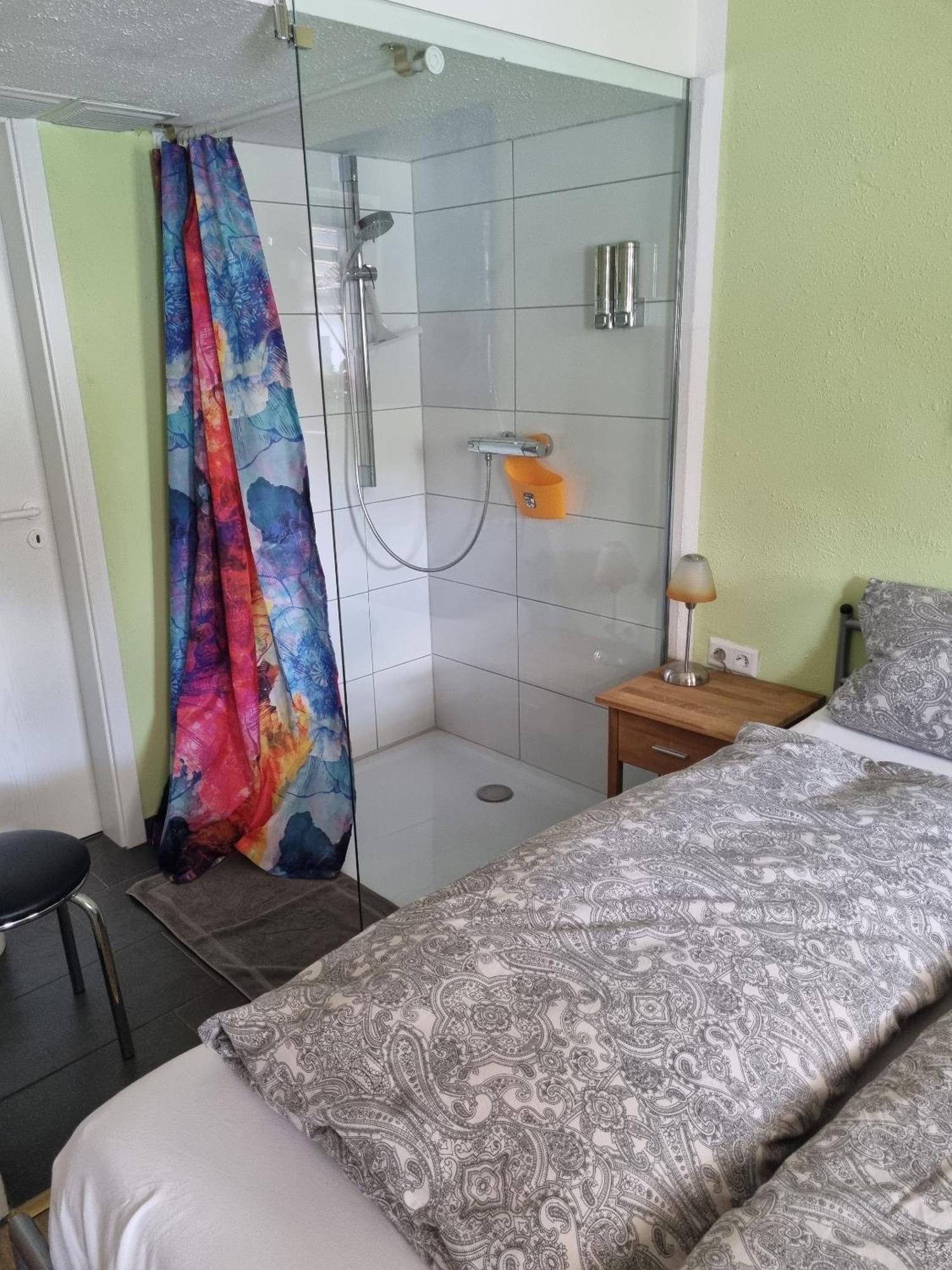 B&B Dressings Traumgarten Kaiserslautern Bilik gambar