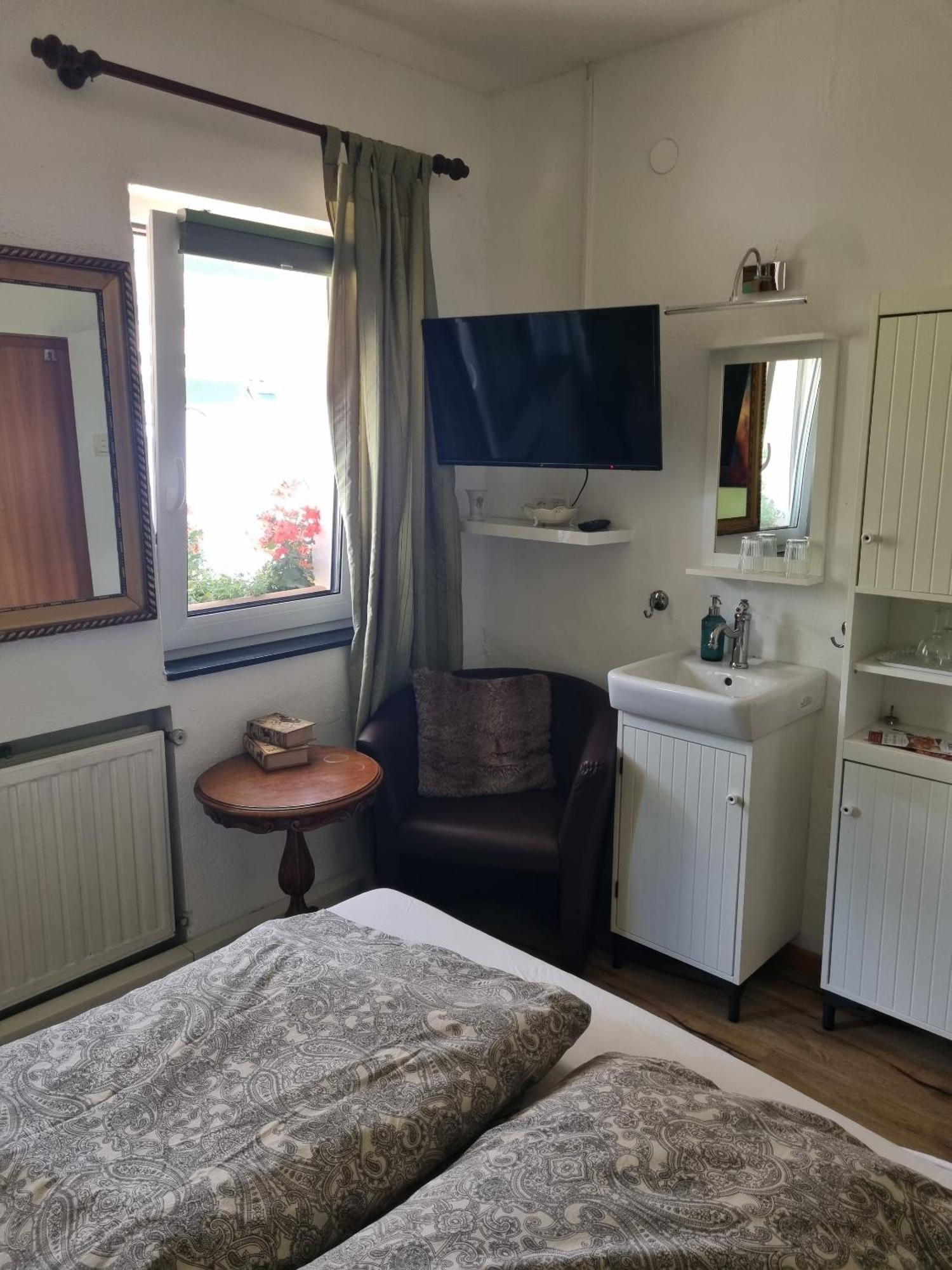 B&B Dressings Traumgarten Kaiserslautern Bilik gambar